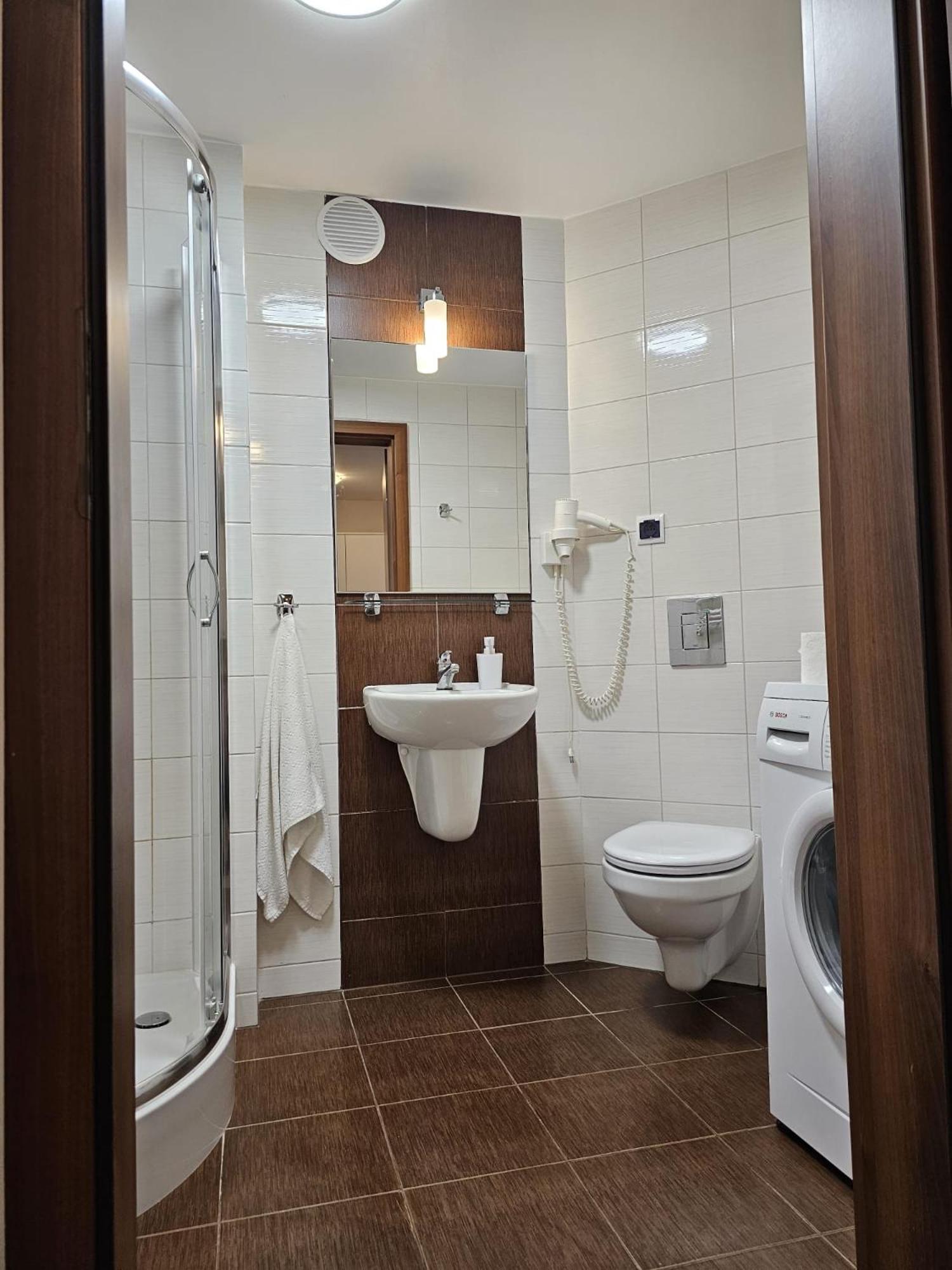 Apartament 56 M2 Arka Medical Spa 코워브제크 외부 사진